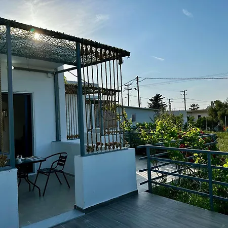 Casa vacanze Elgreco Apartment, At Tigaki, Near The Sea 